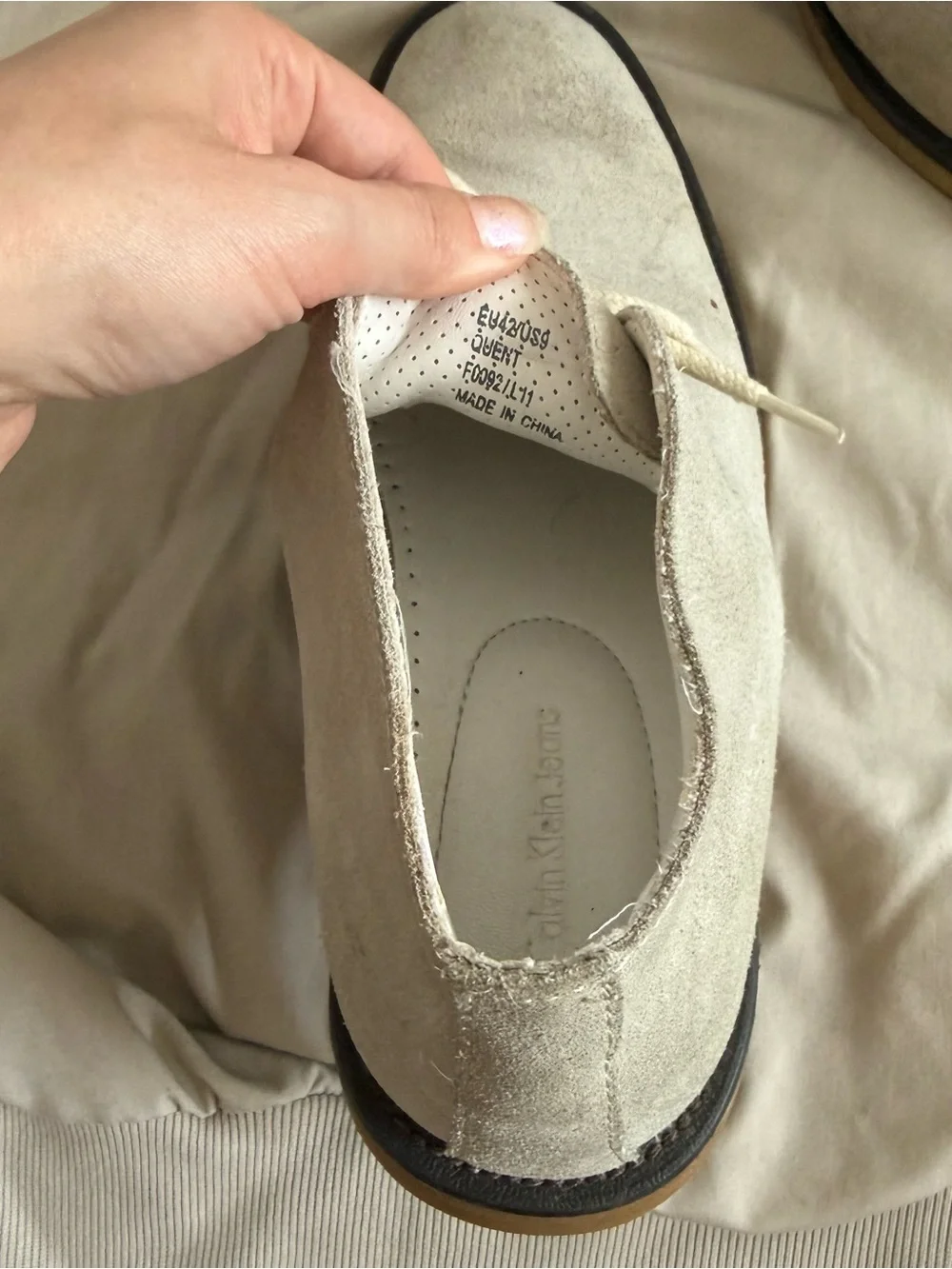 Men's Beige Suede Chukka Boots